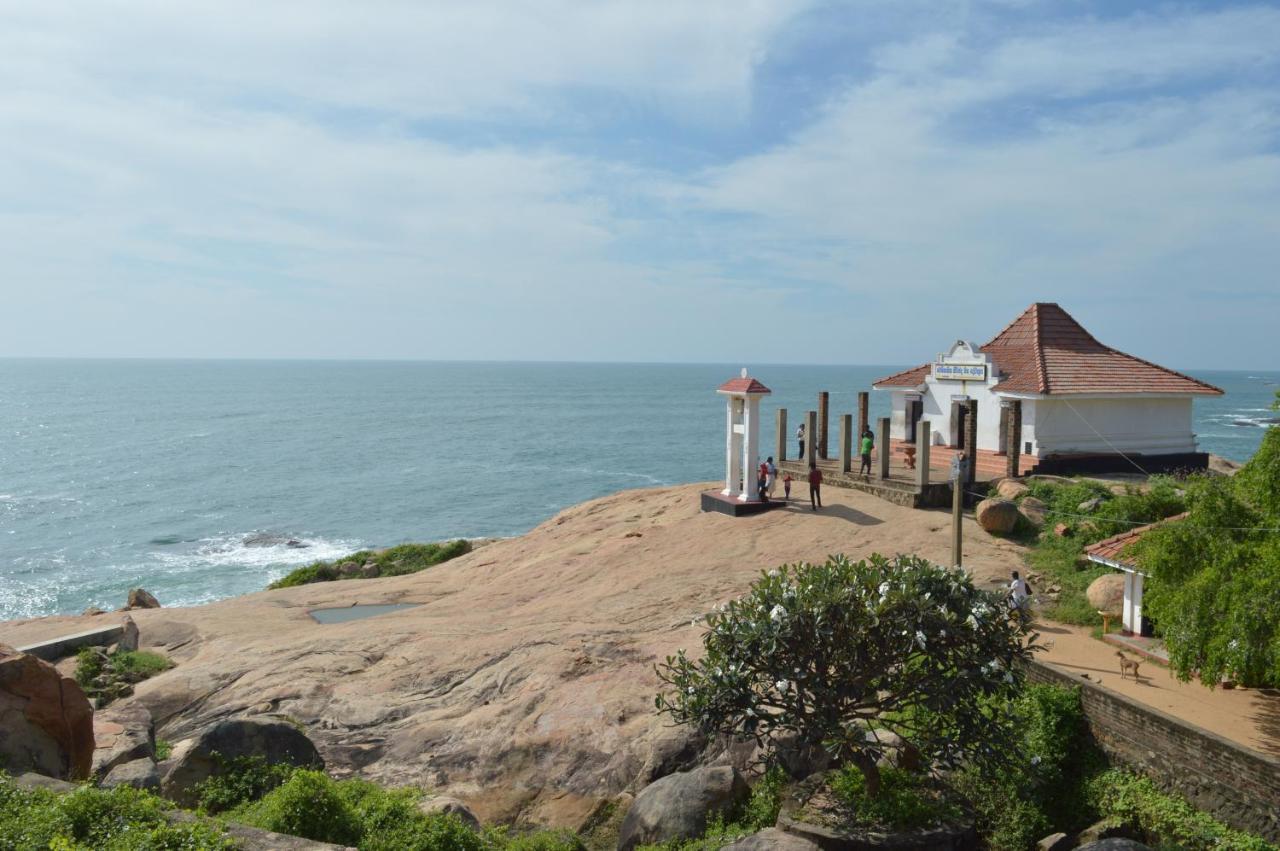 Back Of Beyond Dune Camp Yala Hotel Exterior photo